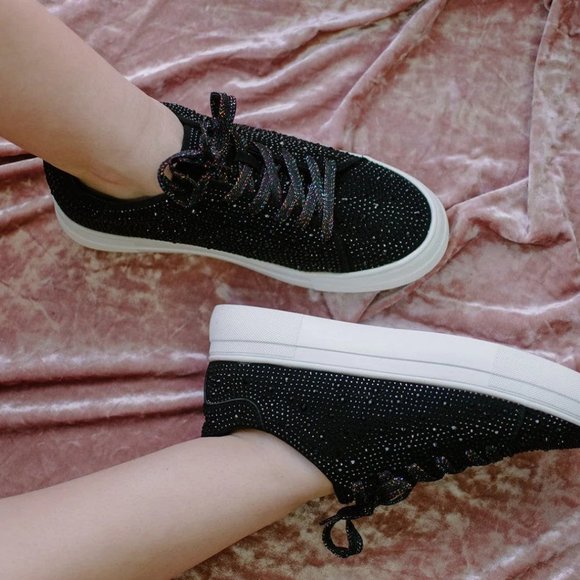 NEW🔥 Black Rhinestone Crystal Embellished Lace-Up Sneakers Low Platform Slip-On - Picture 2 of 5